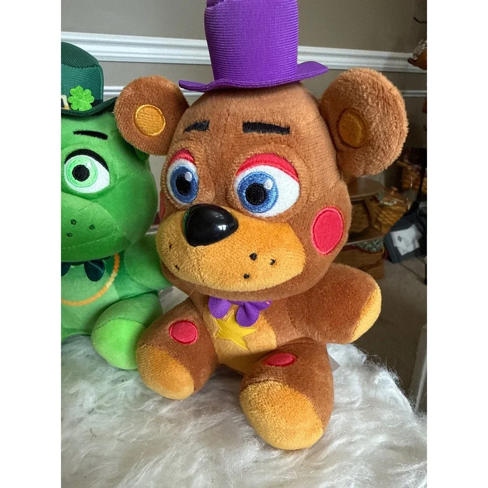 Five Nights at Freddys Plush Lot Foxy Bonnie Freddy Chica Reversible 7-8 Inch
